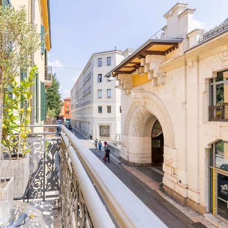 Manin Grand House Apartment Verona Exterior photo