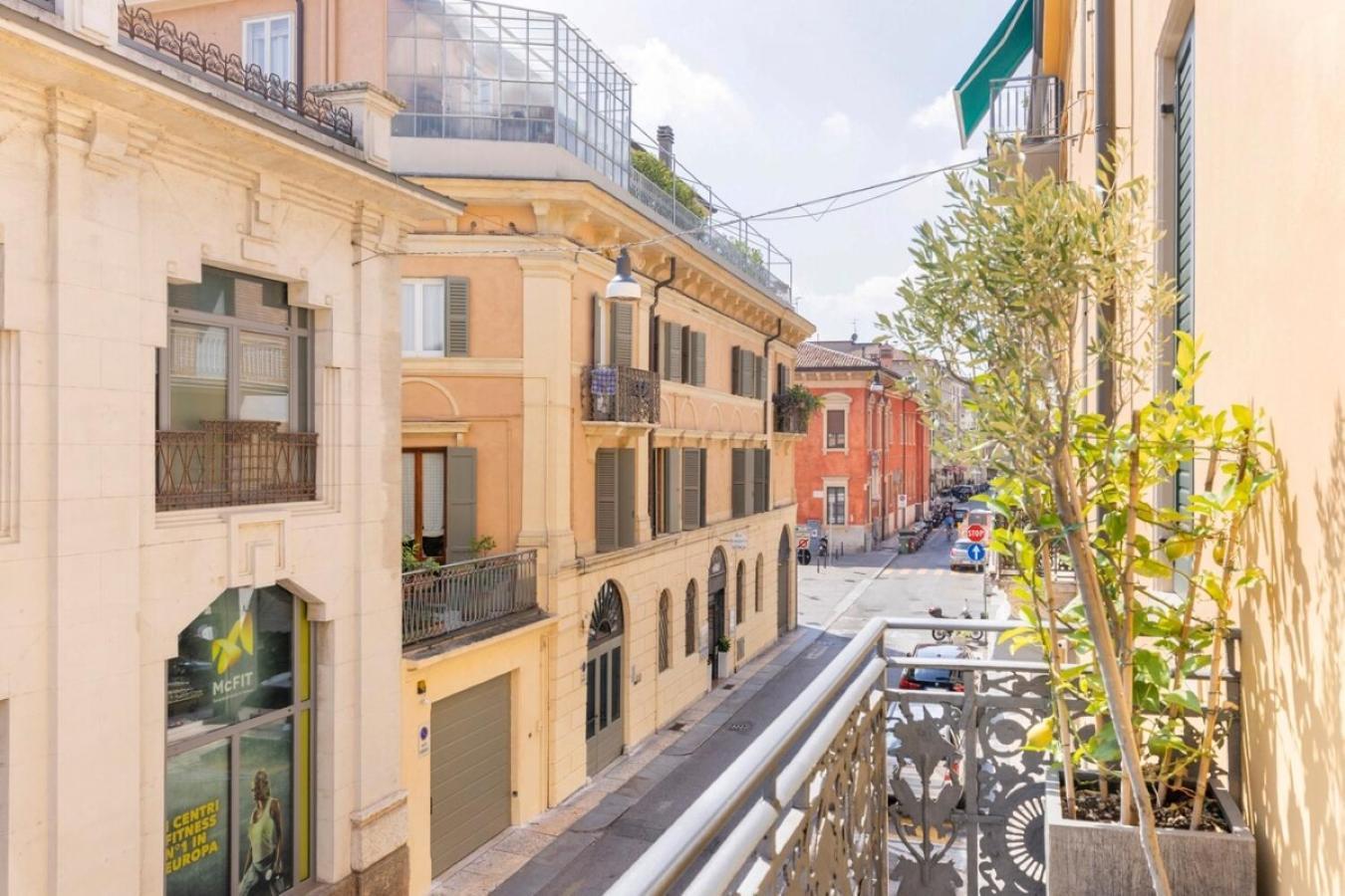 Manin Grand House Apartment Verona Exterior photo